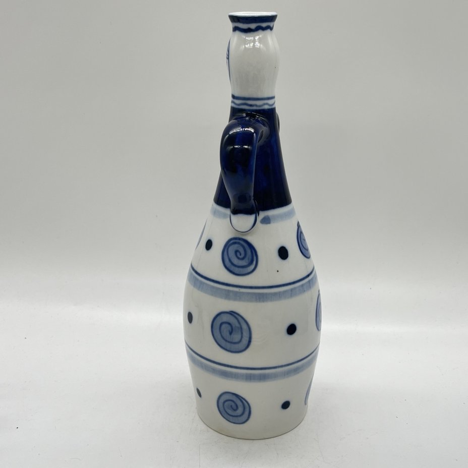 Ваза "Женщина" для одного цветка с ручками, Гжель