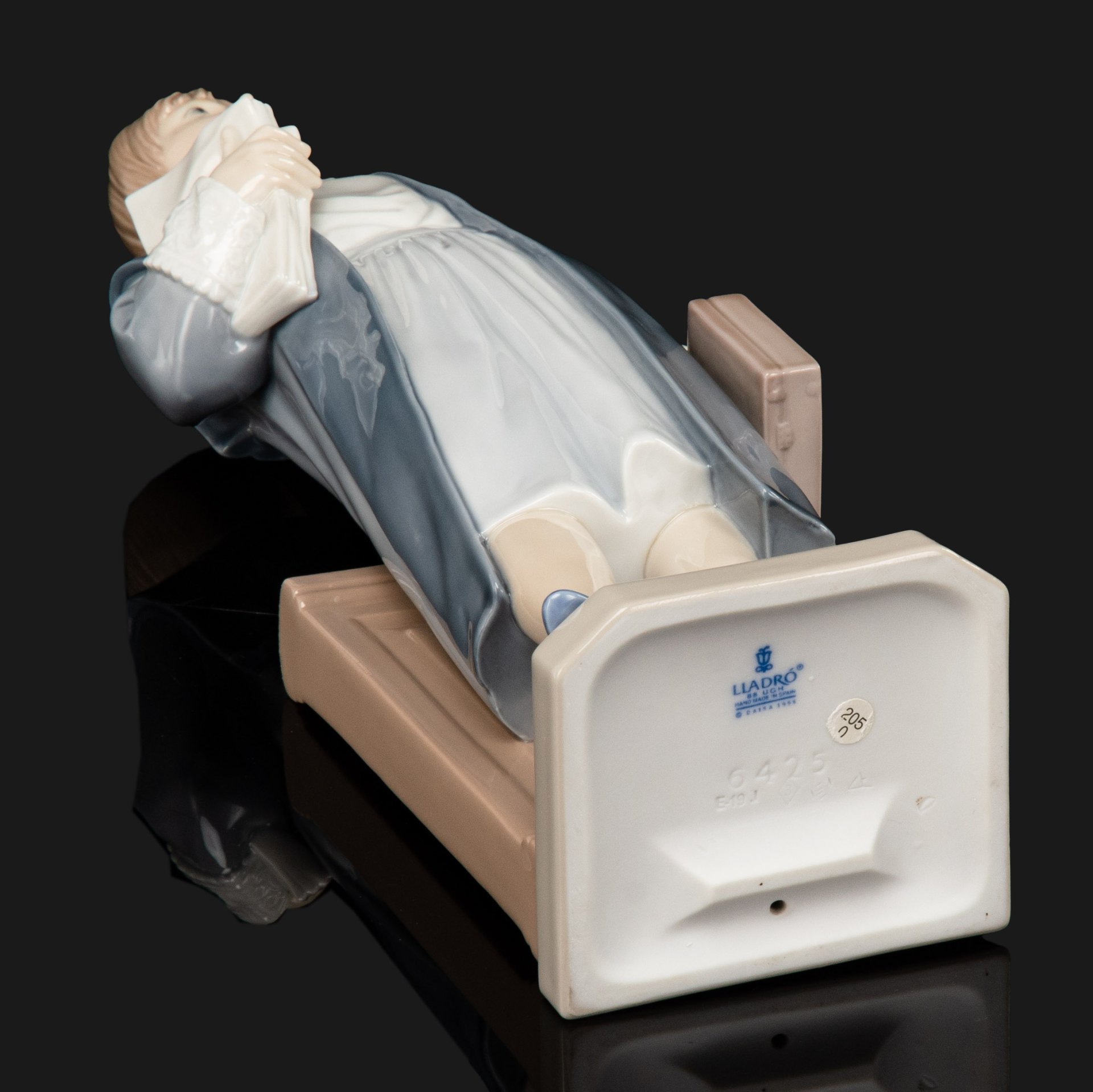 Статуэтка "Учительница" ("Юрист"), фарфор, Lladro, Lladro