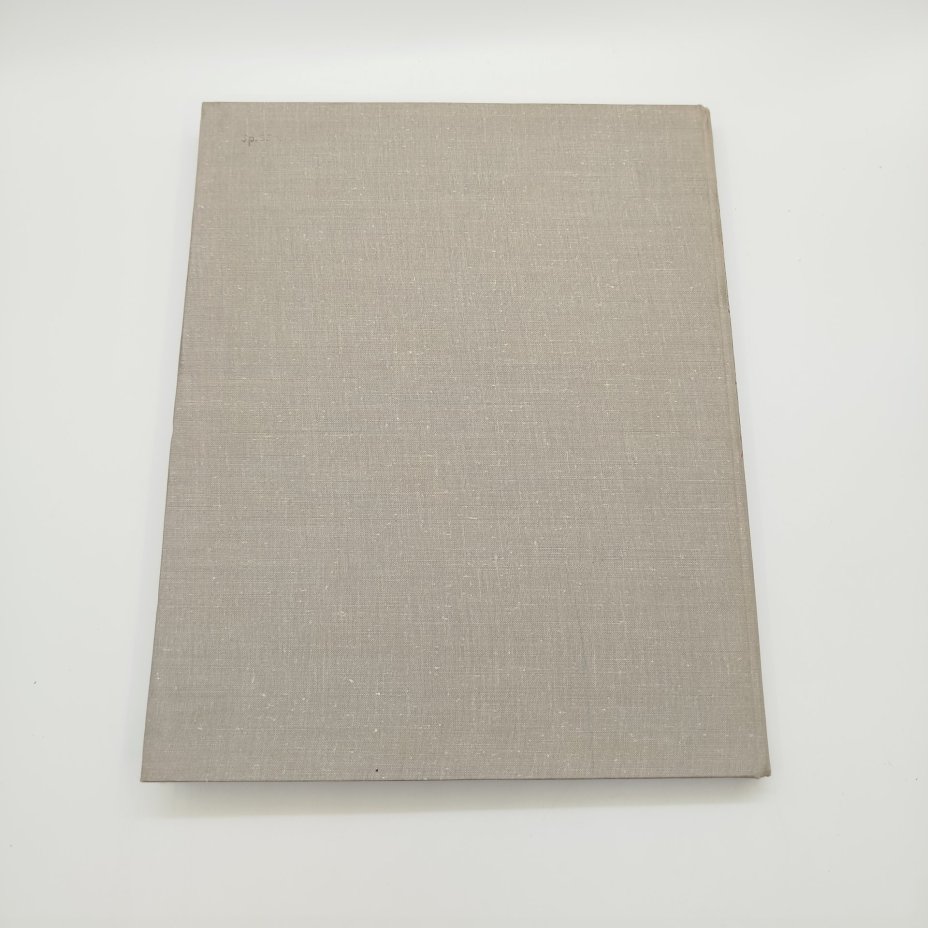 Книга (альбом) "Московский Кремль", составители А.А. Гончарова и Н.В. Гордеев, бумага, печать, Издательство «Советский художник», СССР, 1966 г.