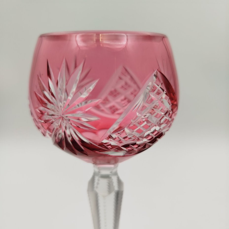 Бокал малинового оттенка, хрусталь, цветной хрусталь, алмазная грань, Германия, 1960-1990 гг.