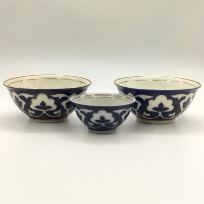 Набор из 3-х пиал разных размеров "Пахта", фарфор, крытье кобальтом, золочение, Азия, 1980-2000 гг.
