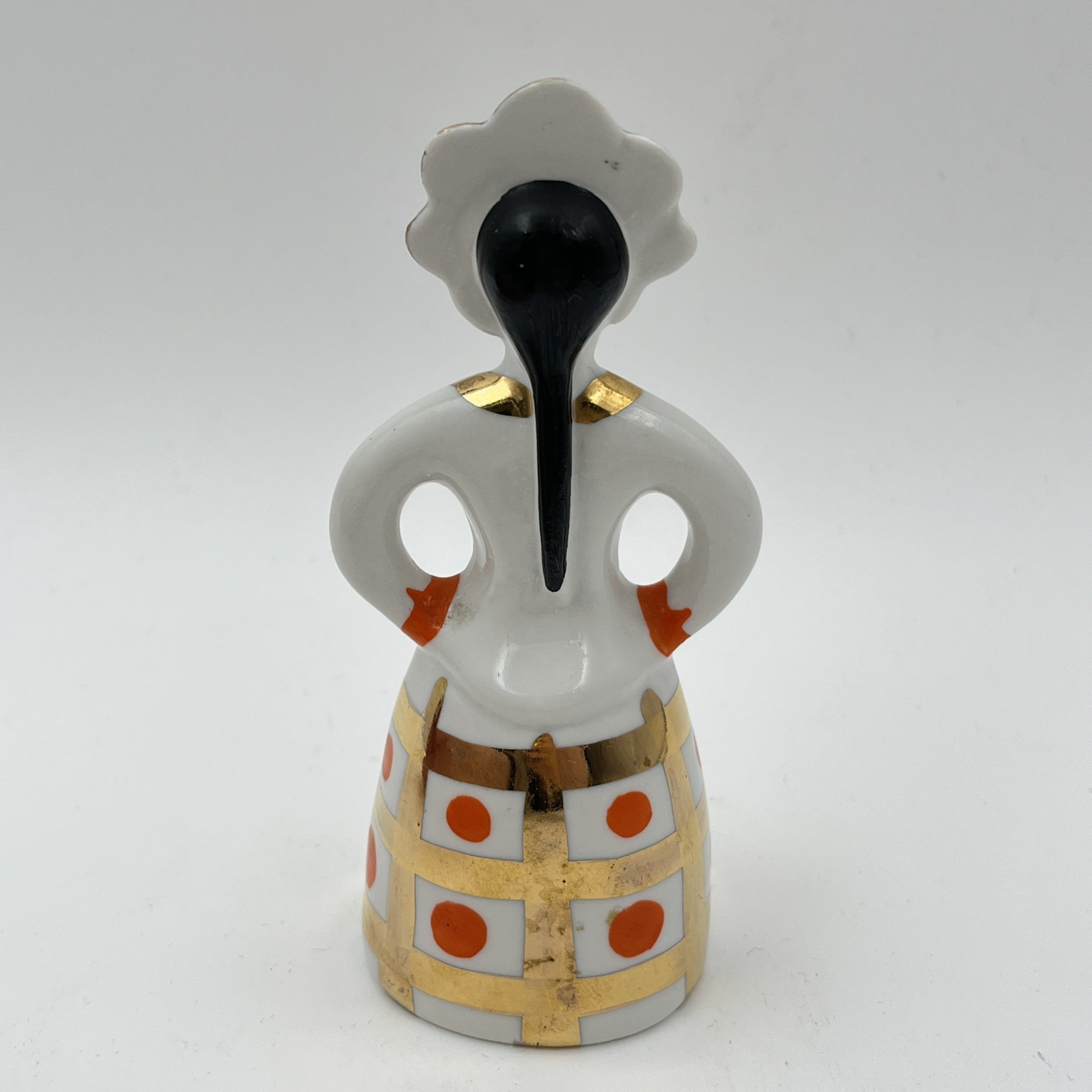 Статуэтка "Матрешка-невеста", фарфор, роспись, золочение, Дулевский фарфоровый завод (Дулёво), СССР, 1968-1991 гг.