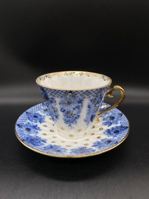 Чайная пара "Корзиночка", автор рисунка и формы Н.П.Славина, Ленинградский фарфоровый завод (ЛФЗ)