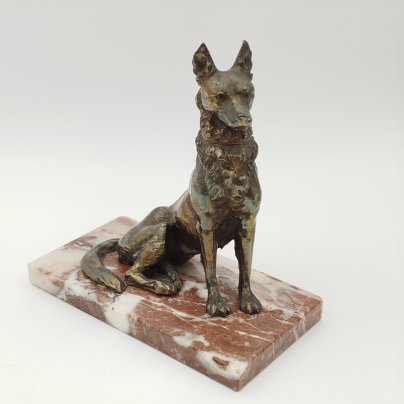 Статуэтка на каменном постаменте "Собака", металл, мрамор, Западная Европа, 1970-1990 гг.