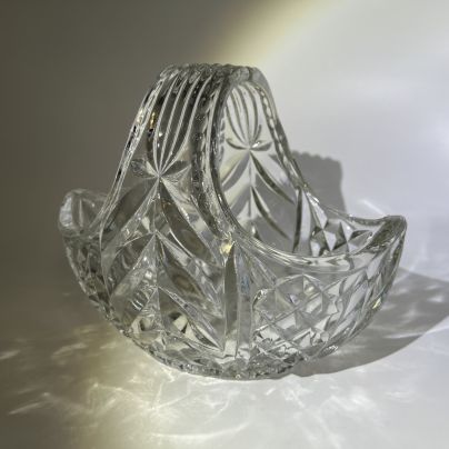 Конфетница в форме корзинки с рельефным декором, хрусталь, СССР, 1970-1990 гг.