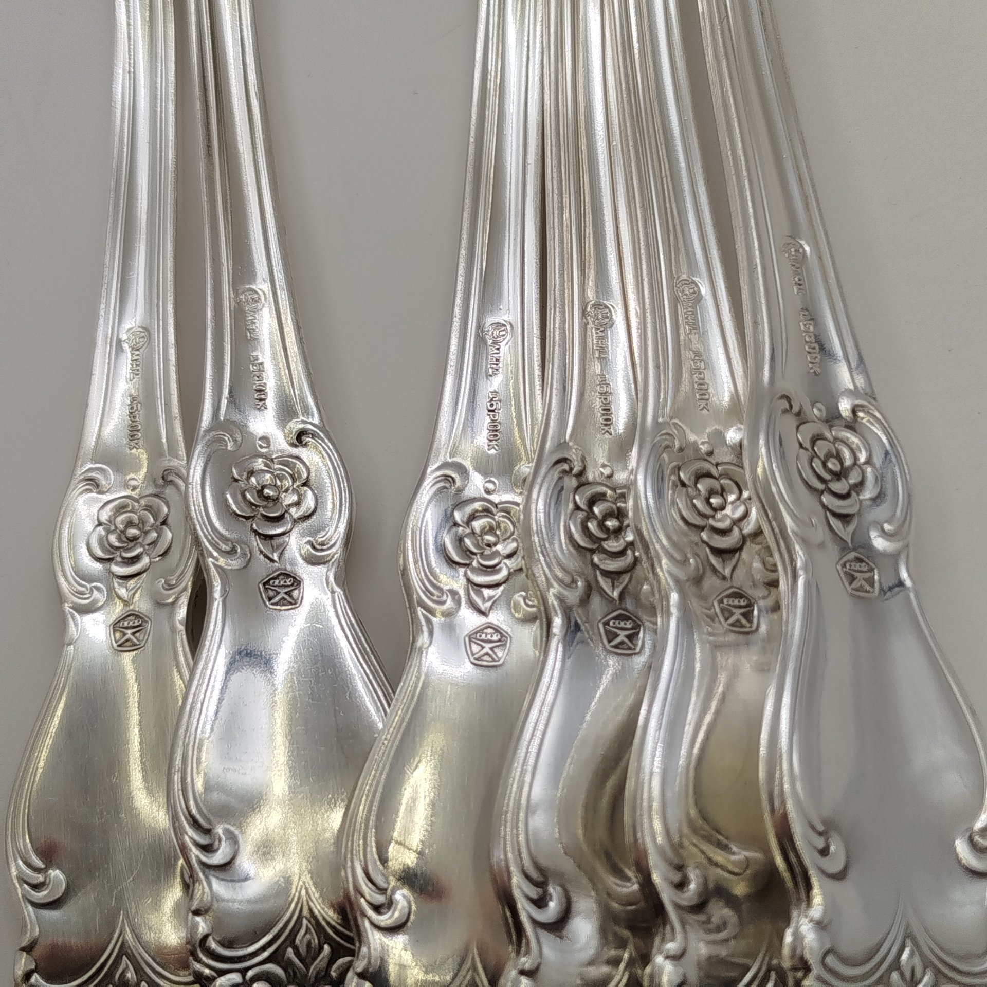 Набор из шести столовых ложек "Серебряная роза", мНЦ (медь-никель-цинк), Кольчугинский завод цветных металлов, СССР, 1970-1990 гг.