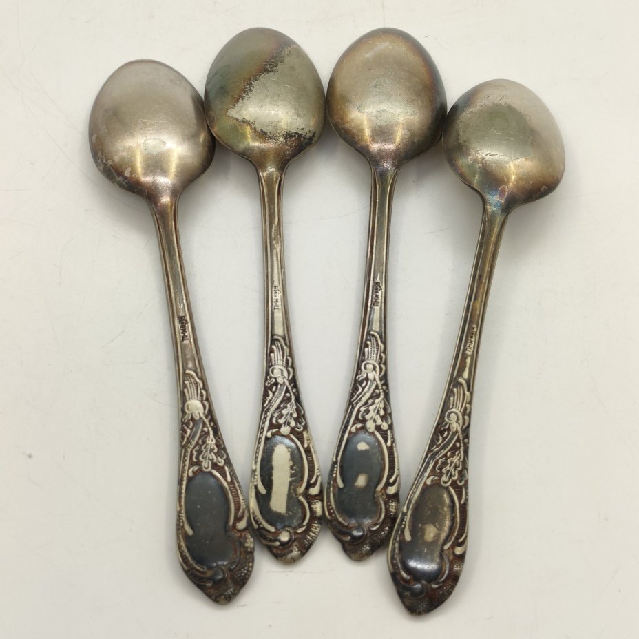 Набор из 4-х чайных ложек "Дубок", мНЦ (медь-никель-цинк), Киевский завод столовых приборов и посуды им. Дзержинского (ЗiД, ЗиД), СССР, 1950-1960 гг.