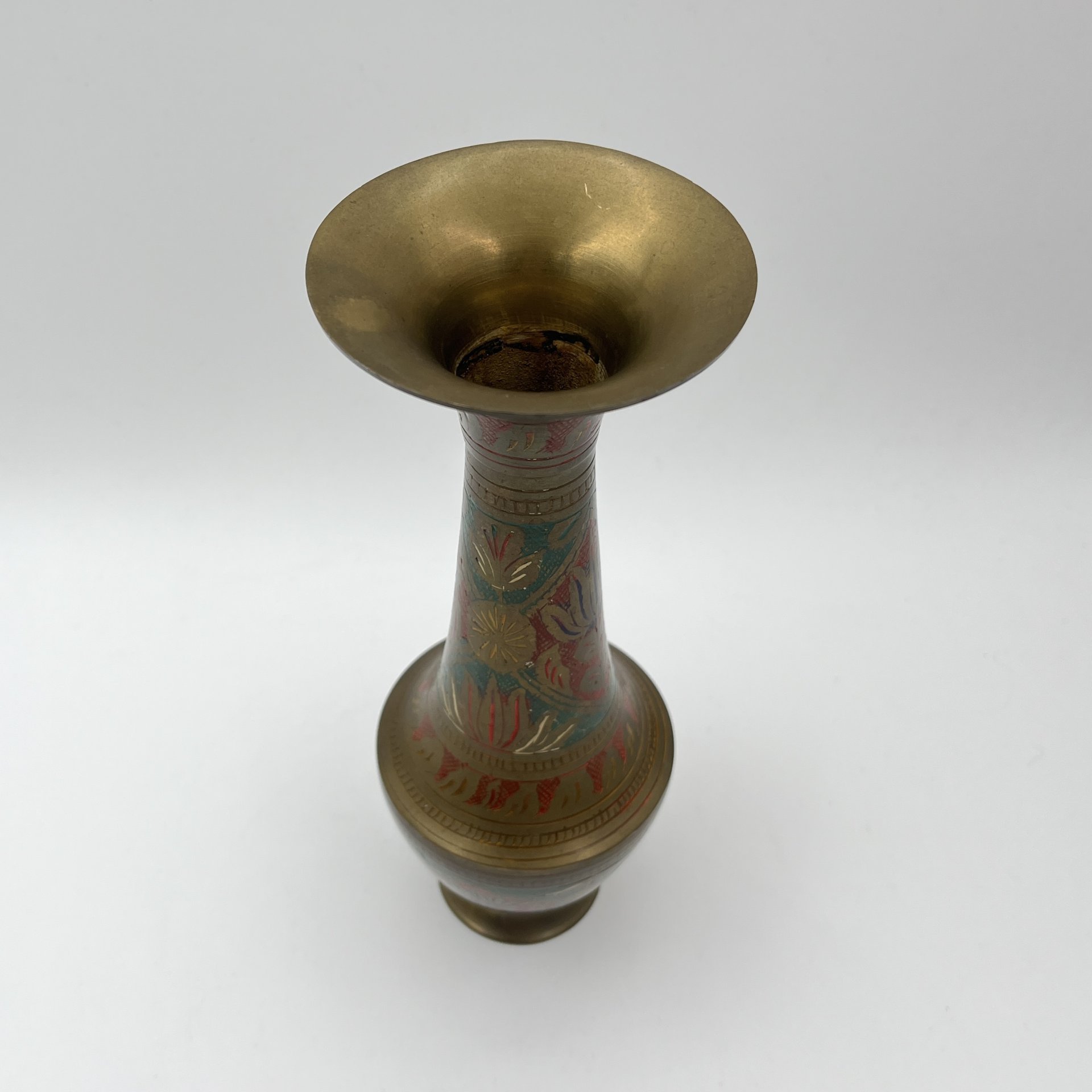 Ваза в восточном стиле с растительным декором, латунь, холодные эмали, Индия, 1970-1990 гг.