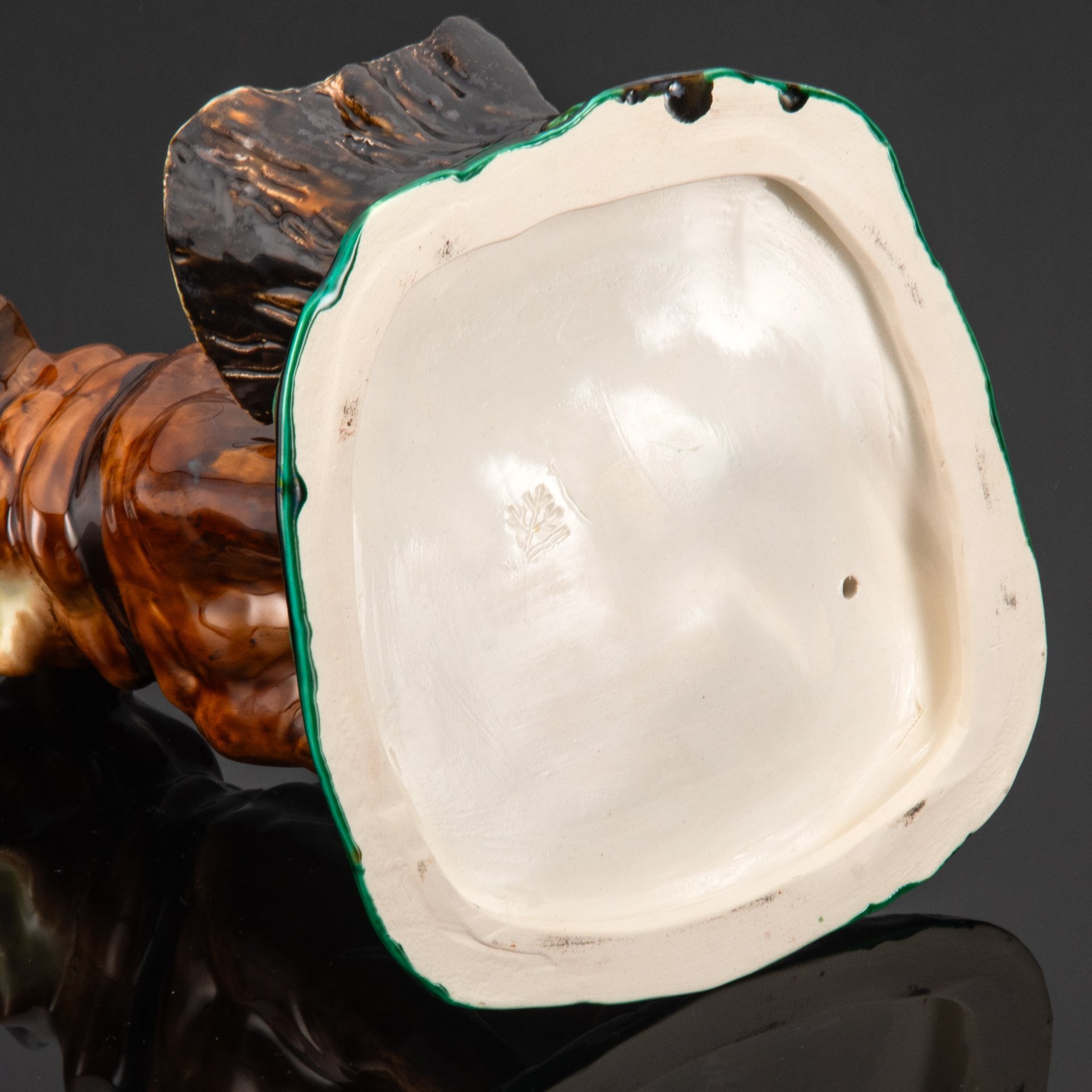 Статуэтка (карандашница/вазочка) "Бульдог" (по модели фабрики Кузнецова), Конаковский фаянсовый завод, фаянс, поливы, Российская Федерация, 2010-2020 гг.