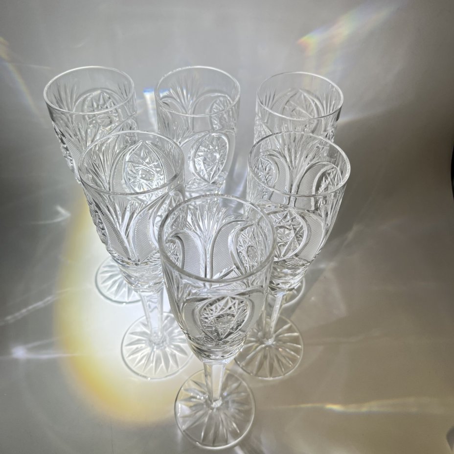 Набор из 6 бокалов для шампанского с геометрическим декором