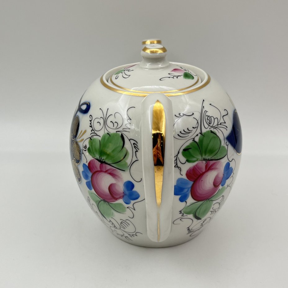 Чайник "Виноград", фарфор, роспись, золочение, Кузяевский фарфоровый завод, СССР, 1963-1991 гг.