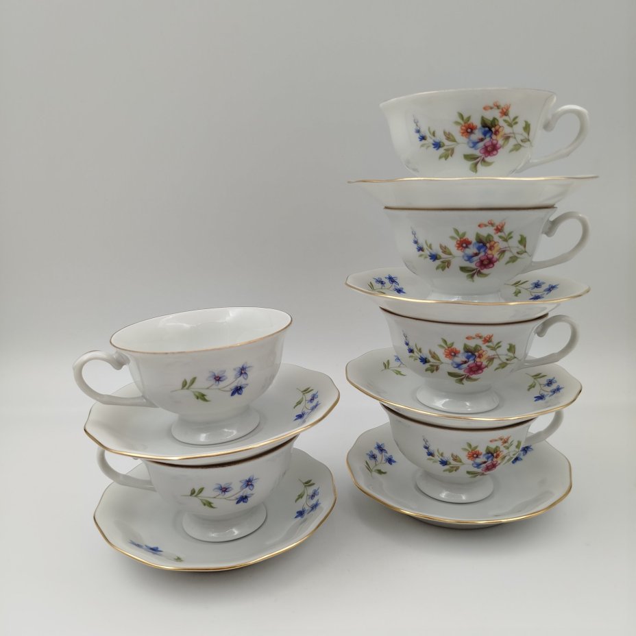 Набор из шести кофейных пар с нежным цветочным декором, фарфор, деколь, золочение, Jarolina, Польша, 1957-1980 гг.