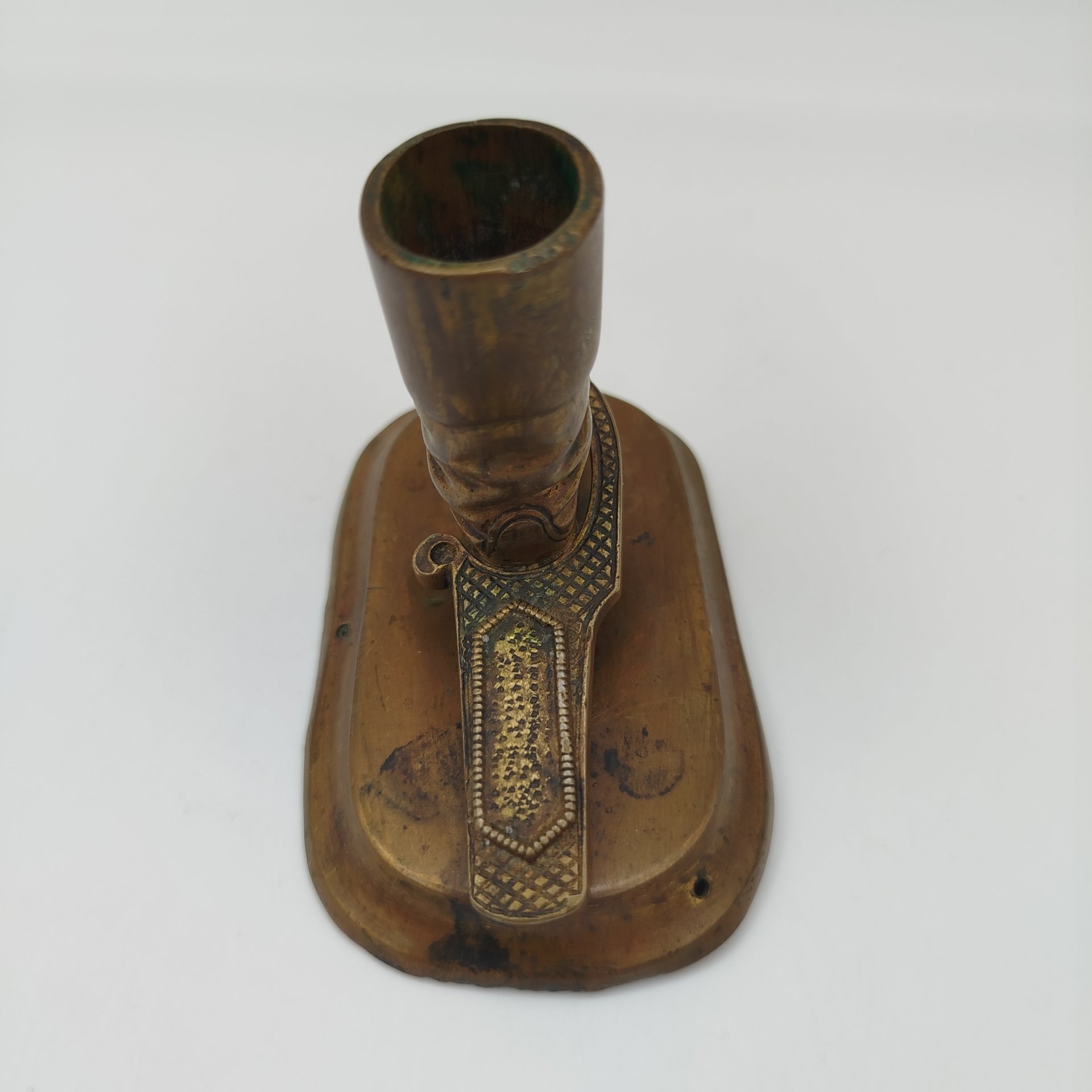 Подсвечник в форме сапога, бронза, Западная Европа, 1900-1930 гг.
