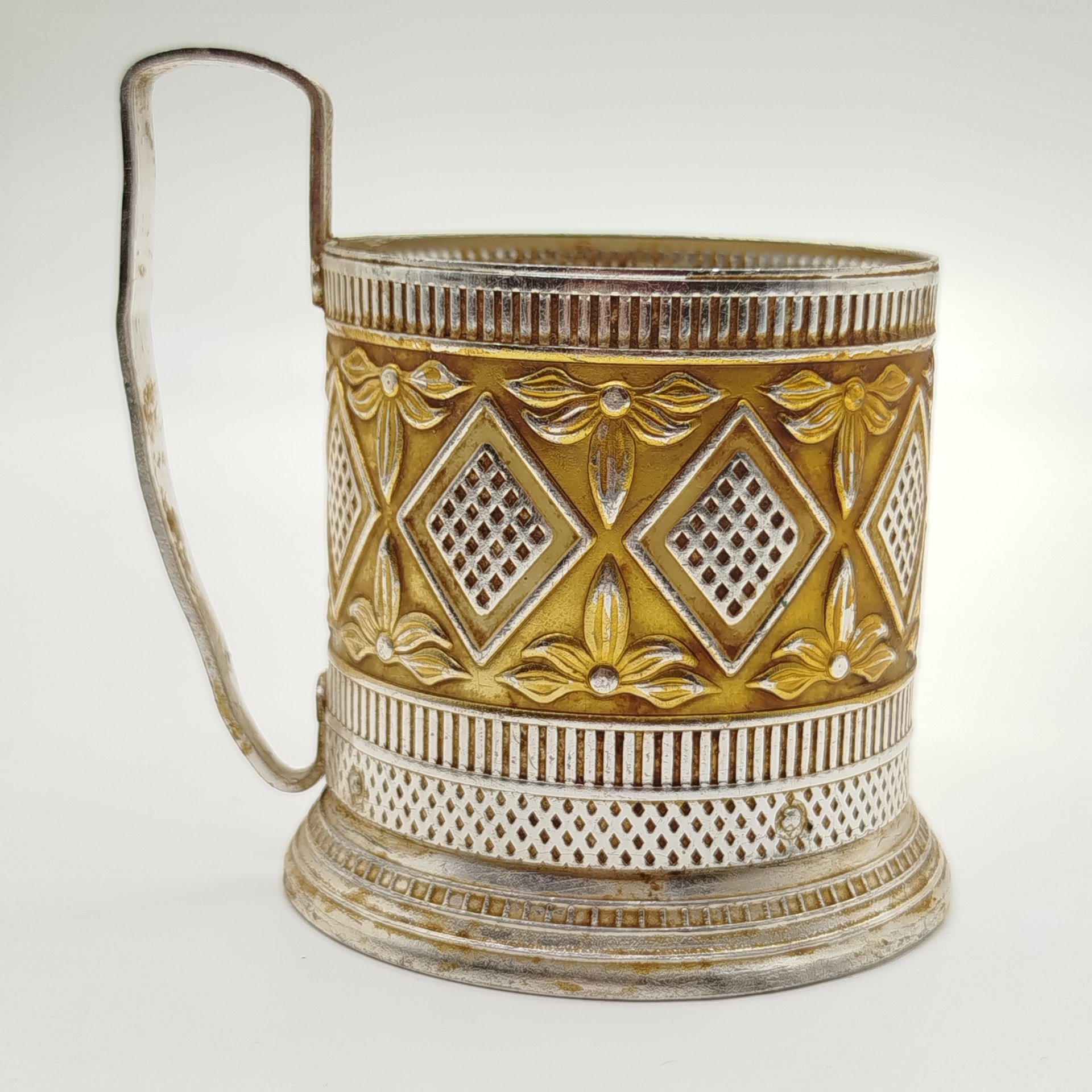 Подстаканник "Ромб", алюминий, Волгоградский опытный завод «Сувенир», СССР, 1970-1980 гг.