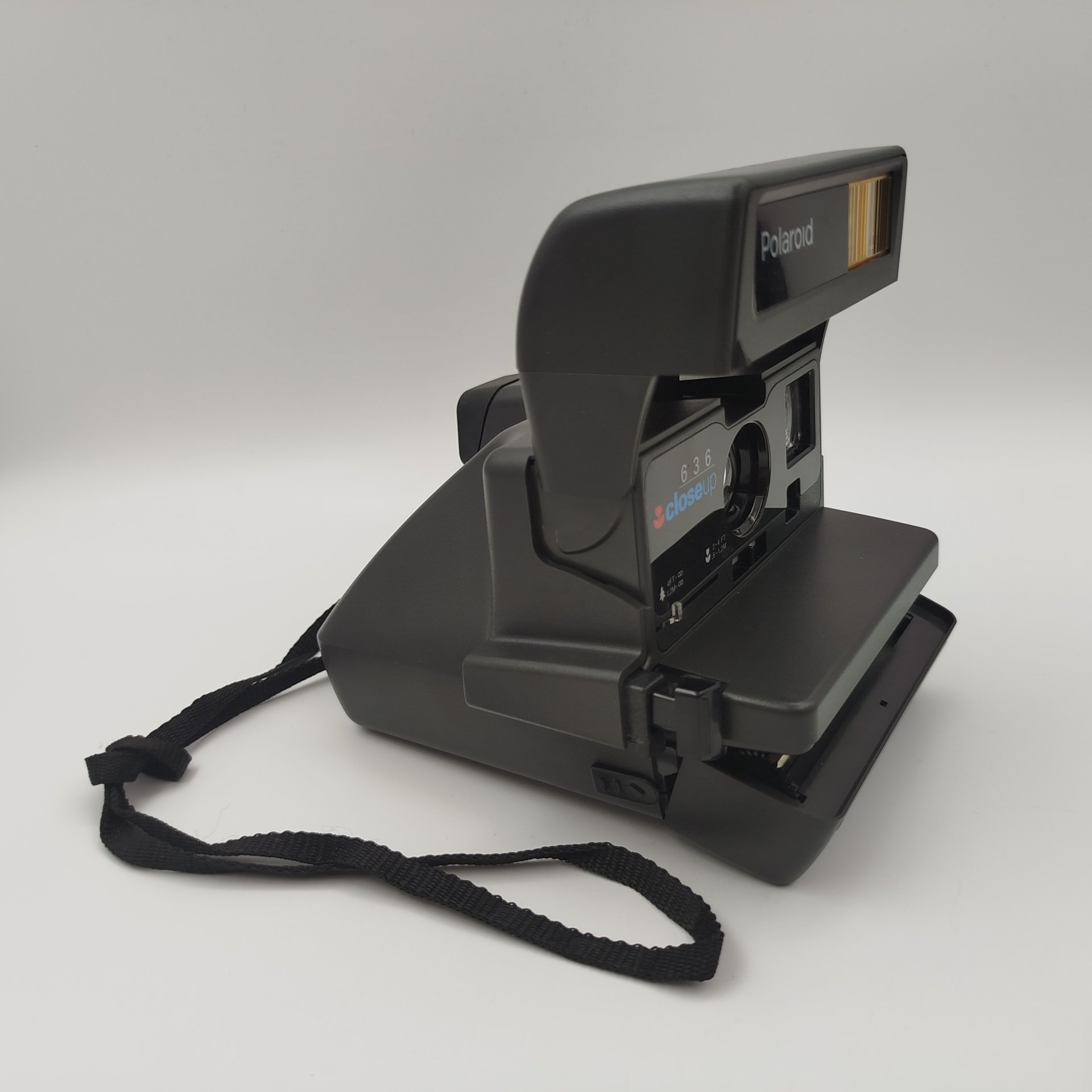 Фотоаппарат "Polaroid 636 Close Up" в сумке-рюкзаке, пластик, металл, Polaroid, Великобритания, 1988-2000 гг., Polaroid