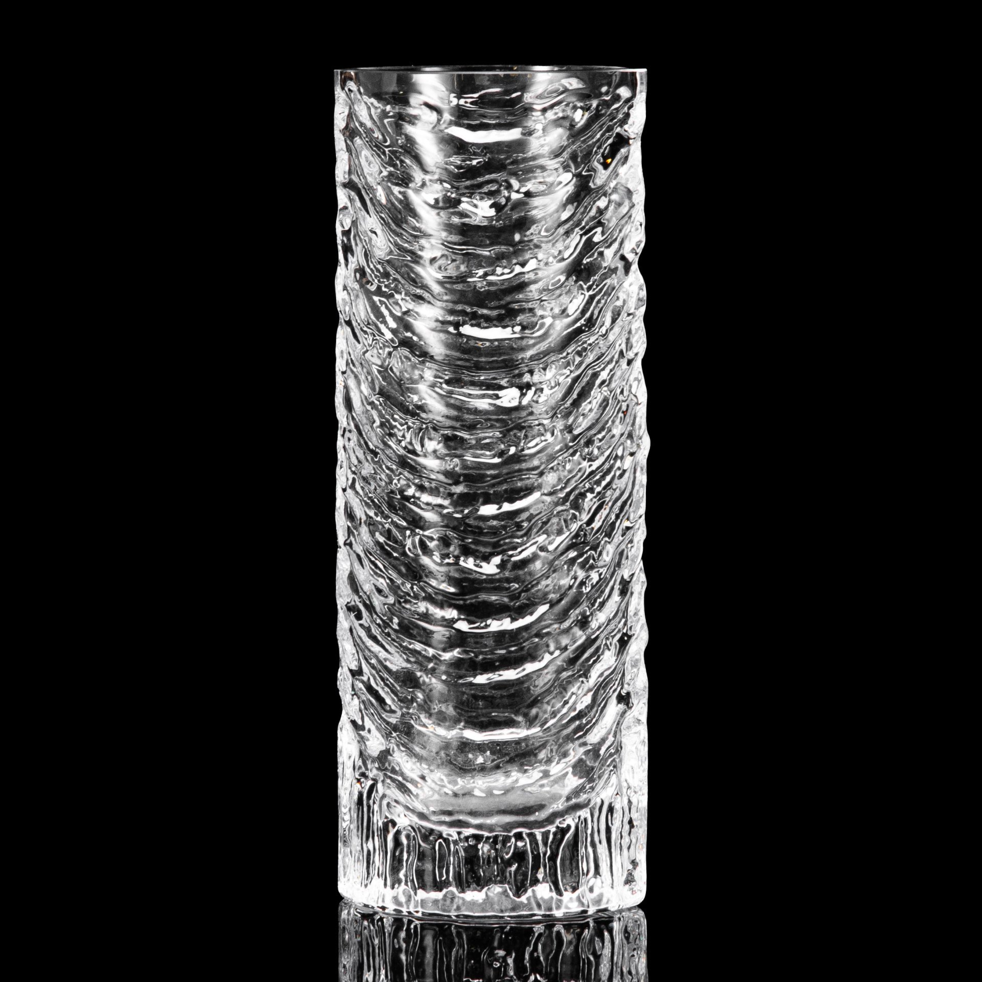 Ваза "Röpöskä" ("Рассыпчатая ваза"), автор Eero Rislakki (Ээро Рислакки), Mäntyharju Glassworks, хрусталь