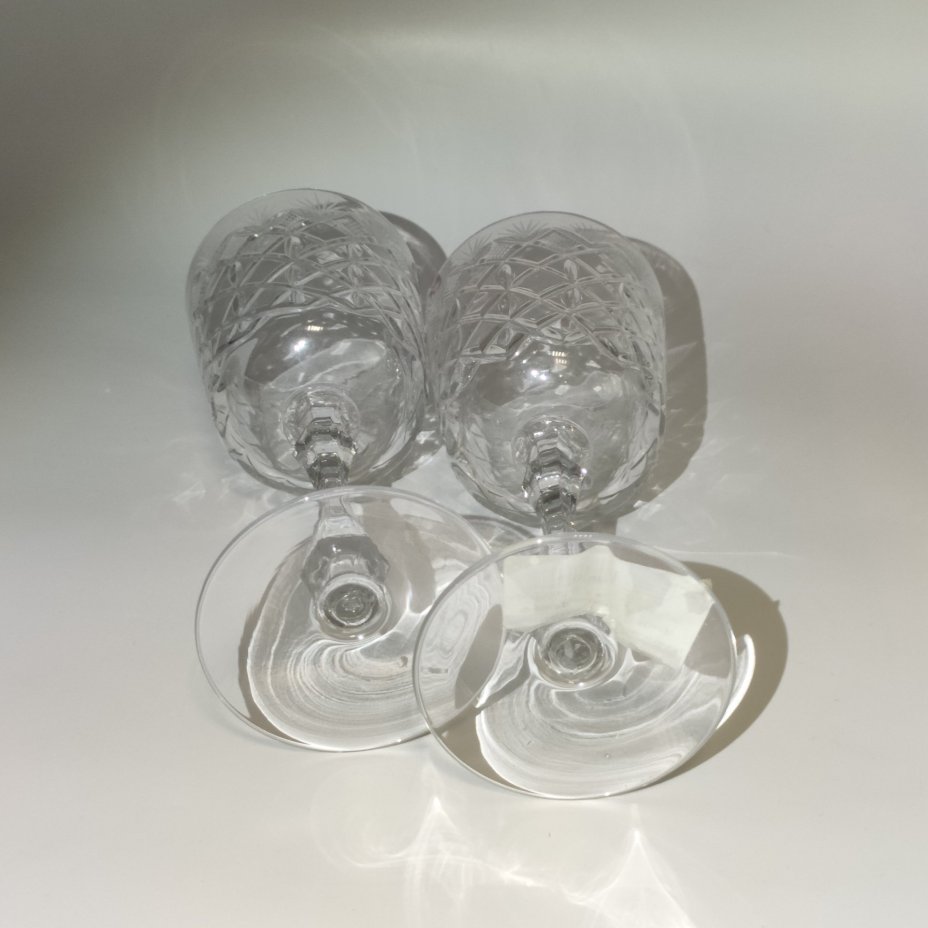 Пара фужеров с резным декором, хрусталь, алмазная грань, Борисовский хрустальный завод им. Ф.Э. Дзержинского, Беларусь, 2000-2020 гг.