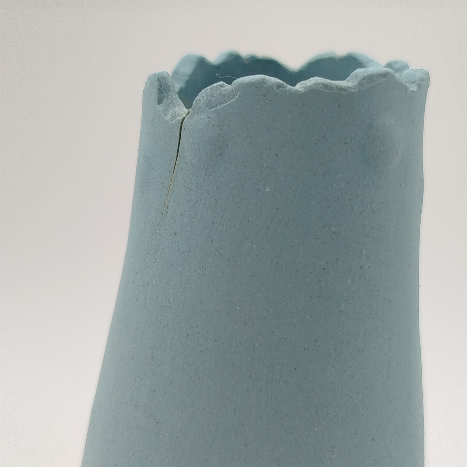 Ваза в стиле  модерн с изображением полуобнаженной девушки, бисквит, крытье, Россия, 1910-1930 гг.