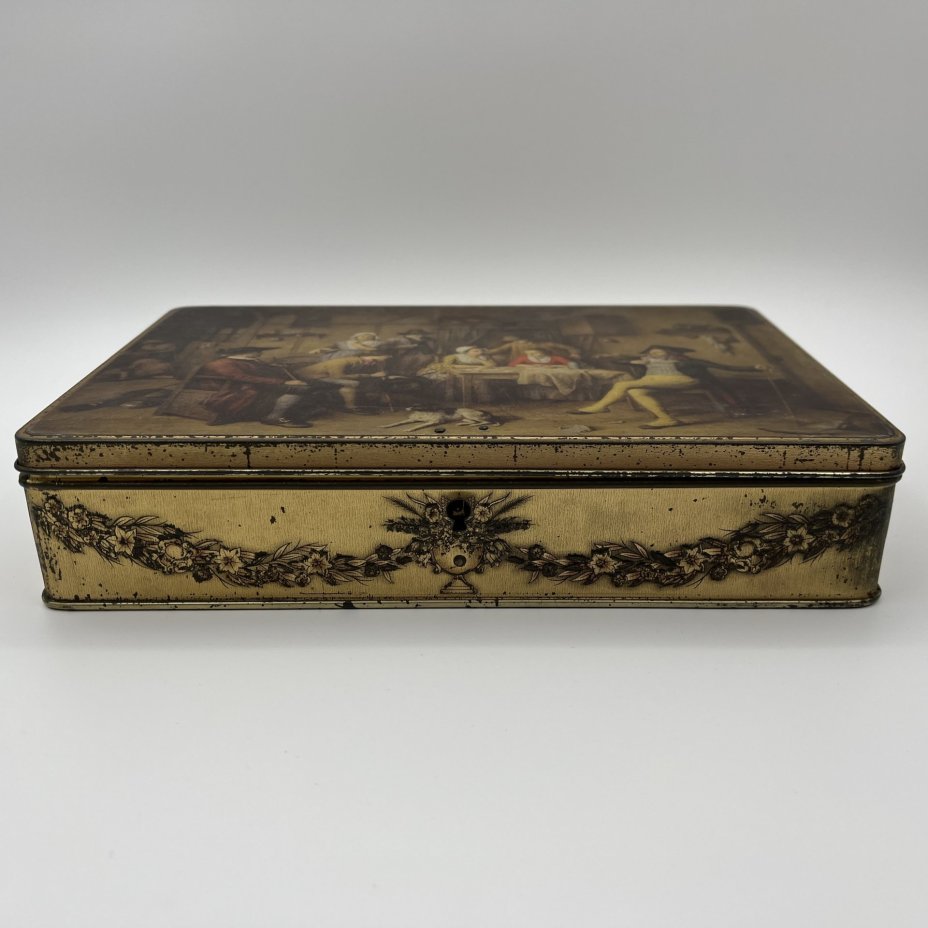 Коробка подарочная (с ключом) Jacoues SuperChocolat, украшенная хромолитографией картины Жана-Батиста  Маду "Вопрос судьбы"