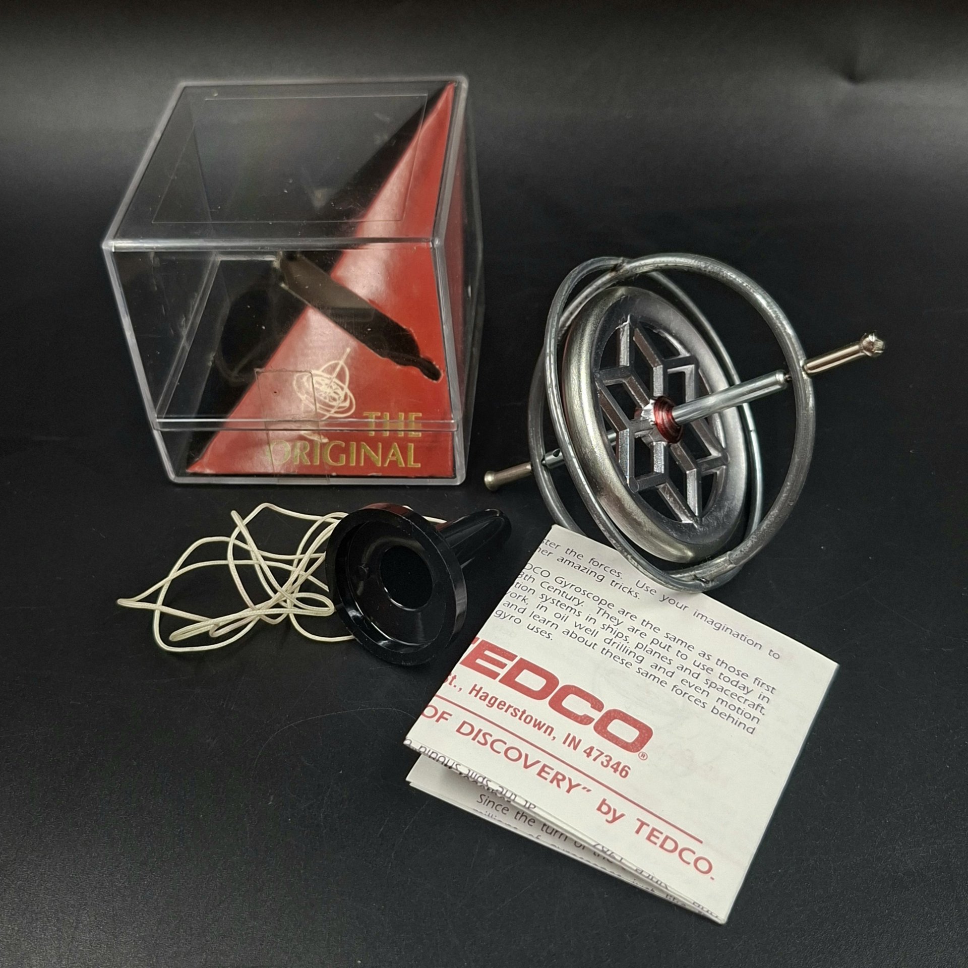 Гироскоп винтажный "Master The Forces", металл, пластик, США, 1980-2000 гг.