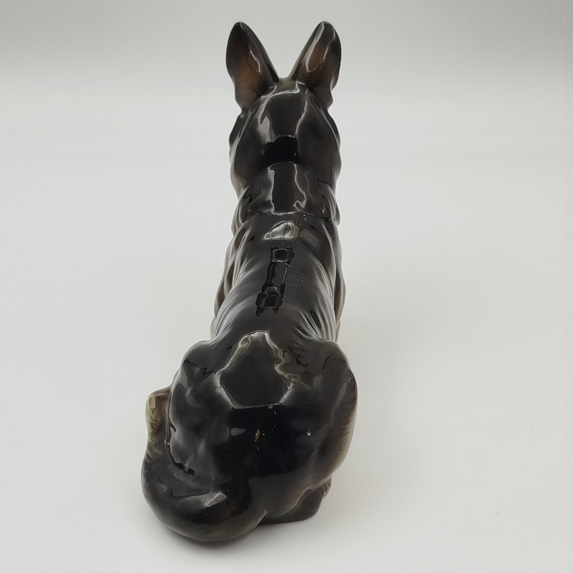 Статуэтка "Овчарка", фаянс, аэрография, Германия, 1930-1950 гг.