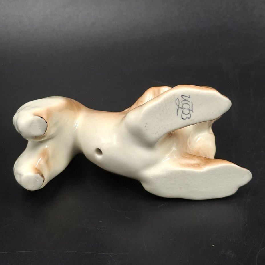 Статуэтка "Пудель", скульптор Т.С. Линчевская, фарфор, аэрография, Ленинградский фарфоровый завод (ЛФЗ), Российская Федерация, 2006-2020 гг.