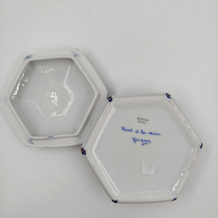 Шкатулка с изображением мейсенского букета, Porcelaine d’Art – Exclusivité R. Leclair, Limoges