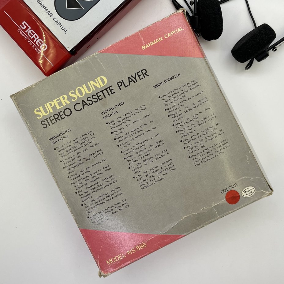 Кассетный плеер с наушниками, Bahman, модель NS 886, пластик, металл, картон, Китай, 1970-1990 гг.