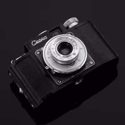 Фотоаппарат "Смена" в оригинальном кофре, ЛОМО (Ленинградское оптико-механическое объединение)