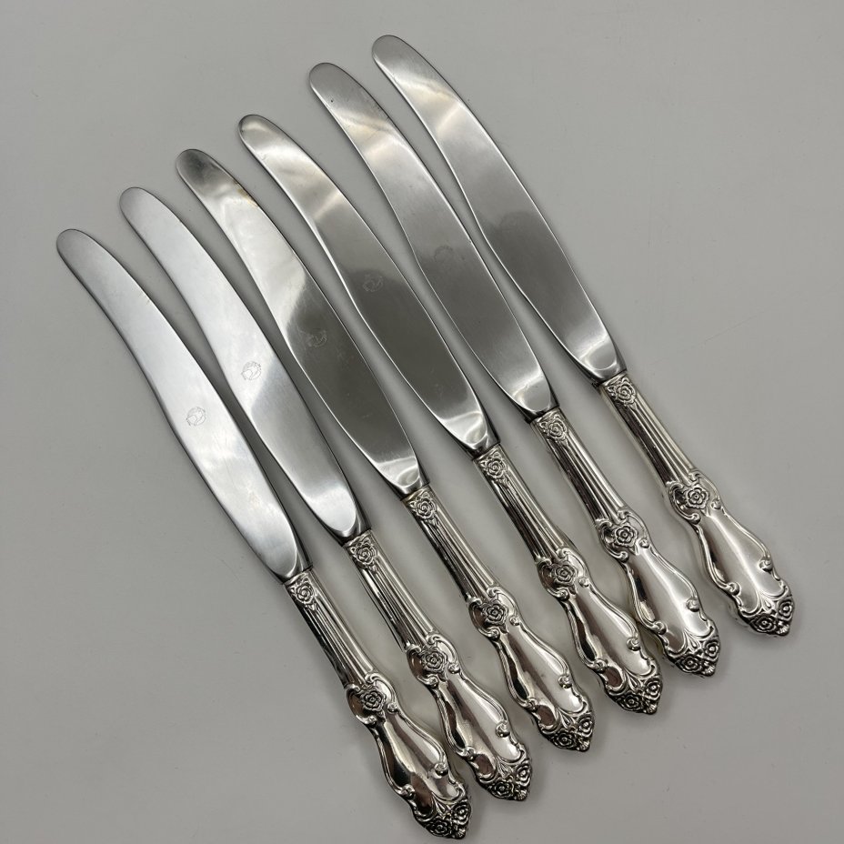 Набор из шести столовых ножей "Серебряная роза", мНЦ (медь-никель-цинк), сталь, Кольчугинский завод цветных металлов, СССР, 1970-1990 гг.