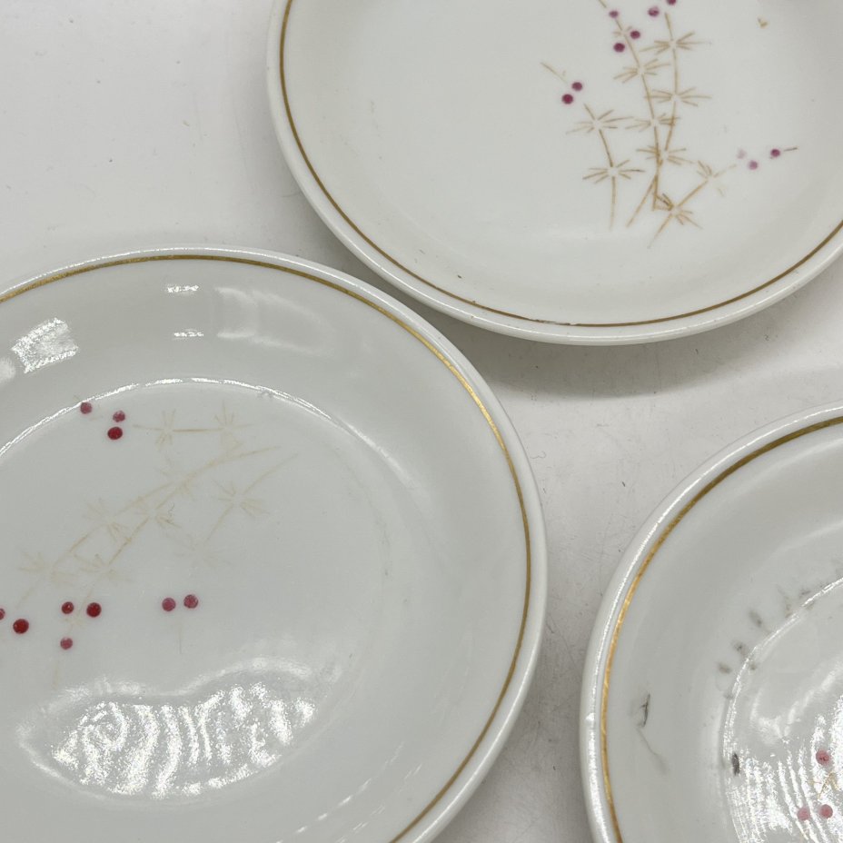 Набор из 5 блюдец с растительным декором, фарфор, деколь, золочение, Volkstedt Beyer & Bock, ГДР, 1960-1980 гг.