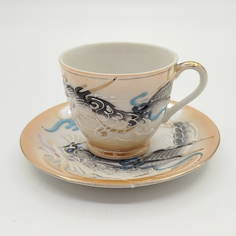 Пара кофейная "Дракон" на золотом фоне с литофанией в виде гейши на дне