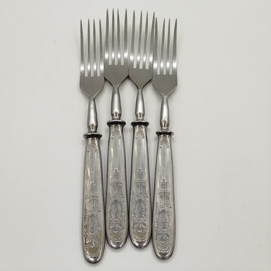 Набор из 4-х столовых вилок с фигурным изображением на ручке, нержавеющая сталь, Павловский завод художественных металлоизделий им. С.М. Кирова