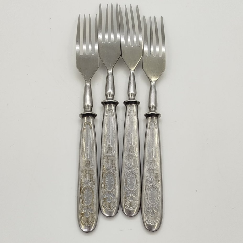 Набор из 4-х столовых вилок с фигурным изображением на ручке, нержавеющая сталь, Павловский завод художественных металлоизделий им. С.М. Кирова