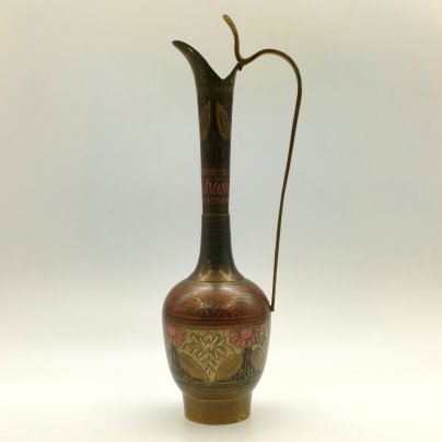 Кувшин, декорированный растительным узором в восточном стиле, латунь, гравировка, роспись, Индия, 1970-1990 гг.