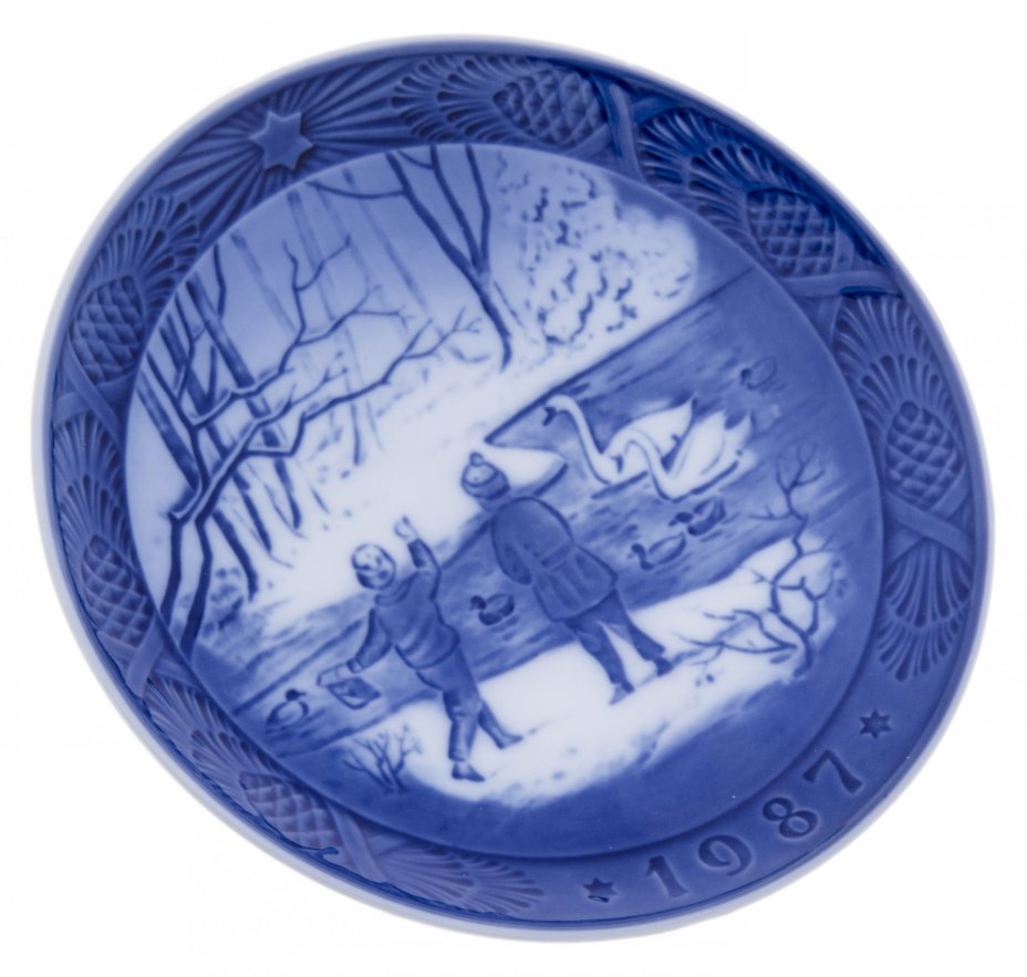 Тарелка настенная "Зимние птицы", фарфор, деколь, Royal Copenhagen, Дания, 1987 г., Royal Copenhagen