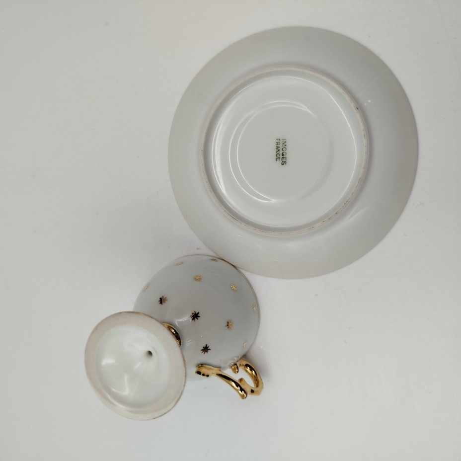 Чашка кофейная на ножке, украшенная золотистыми звездами, фарфор, золочение, Limoges, Франция, 1930-1950 гг.