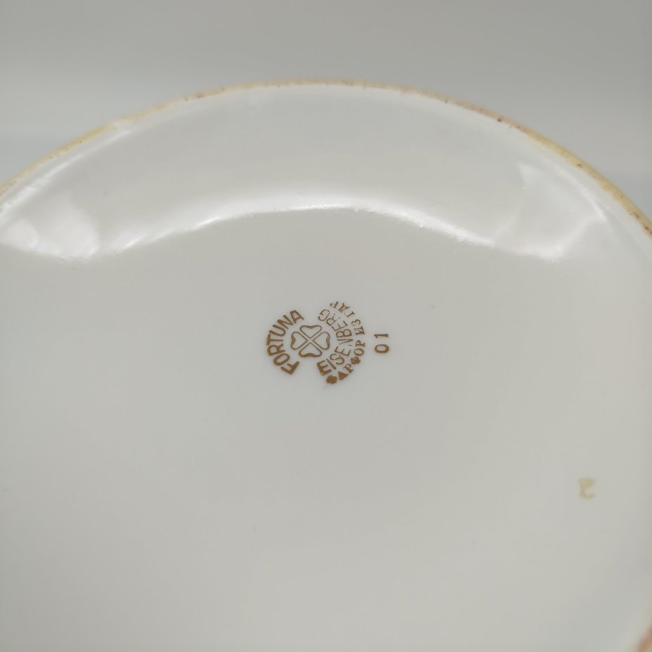 Супница из сервиза "Мадонна", фарфор, деколь, люстр, золочение, Fortuna Eisenberg, Германия, 1960-1973 гг.