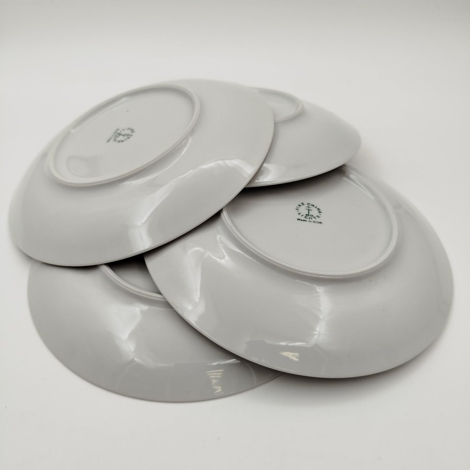 Набор из 4-х десертных тарелок, украшенных изображением розы, фарфор, деколь, золочение, Lichte Porzellan (Лихте), ГДР, 1966-1985 гг.