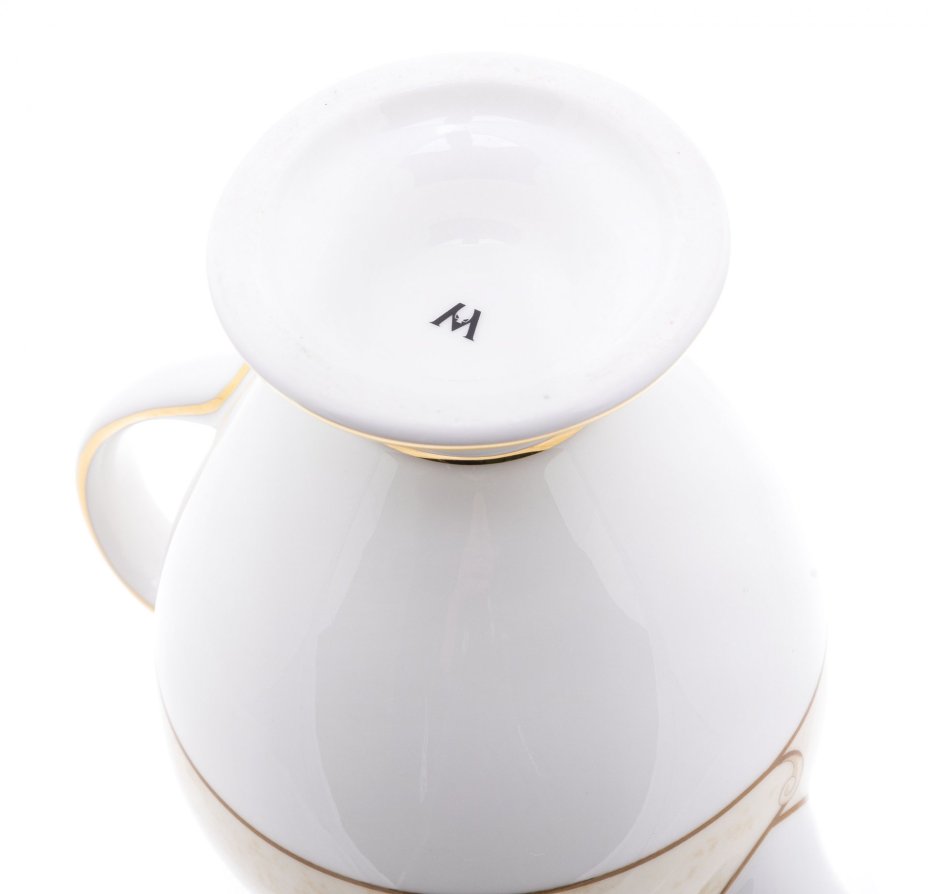 Молочник "Cornucopia", фарфор, деколь, золочение, мануфактура "Wedgwood", Англия, 2000-2020 гг., Wedgwood