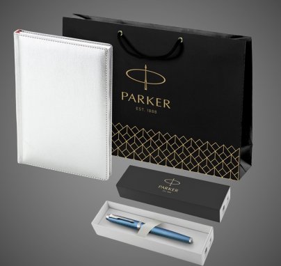 Подарочный набор: Ручка роллер Parker IM Premium T318 Blue Grey CT, цвет чернил черный и ежедневник серебристого цвета, Металлы: латунь, сталь
