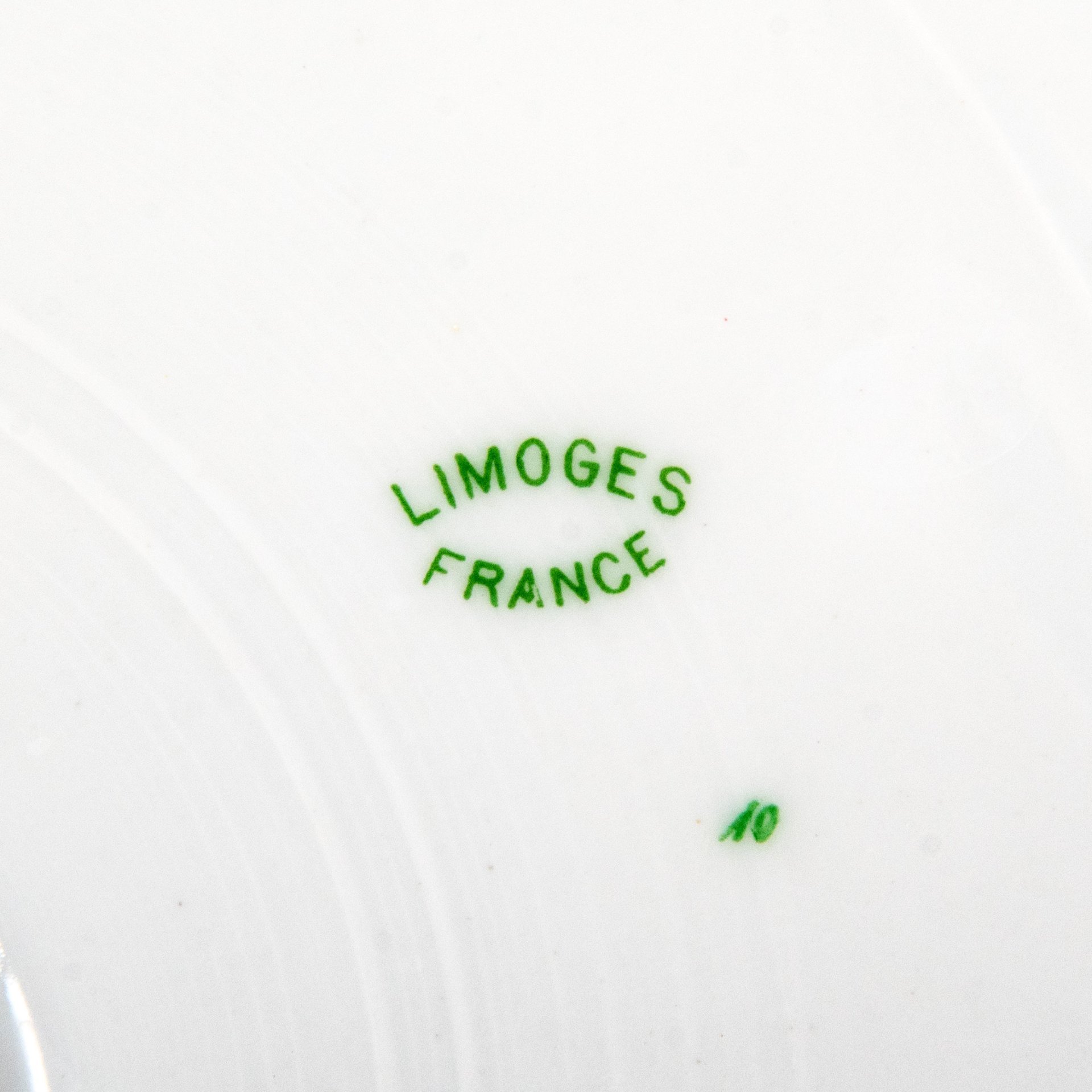 Набор из 2-х блюд круглой формы с цветочным декором, фарфор, деколь, Limoges, Франция, 1930-1950 гг.