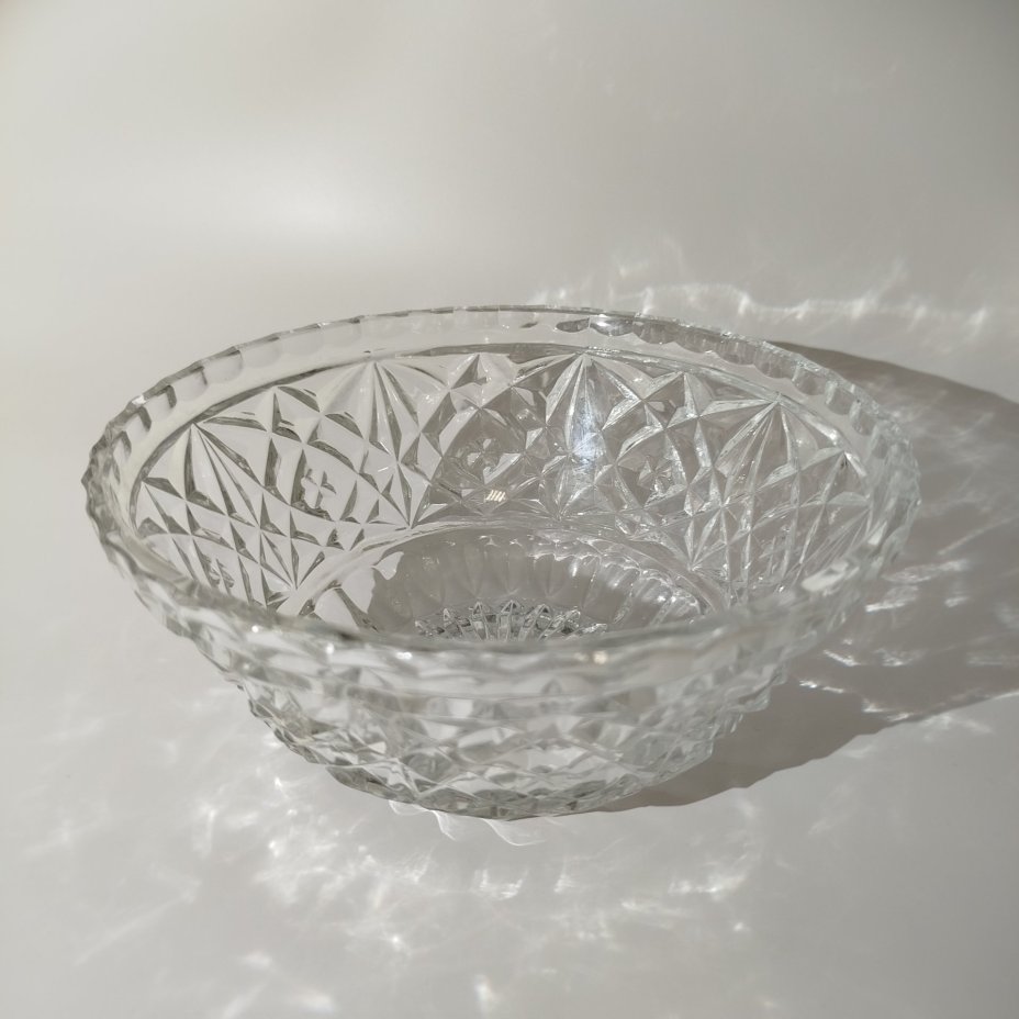 Салатник с резным геометрическим декором, хрусталь, СССР, 1970-1990 гг.