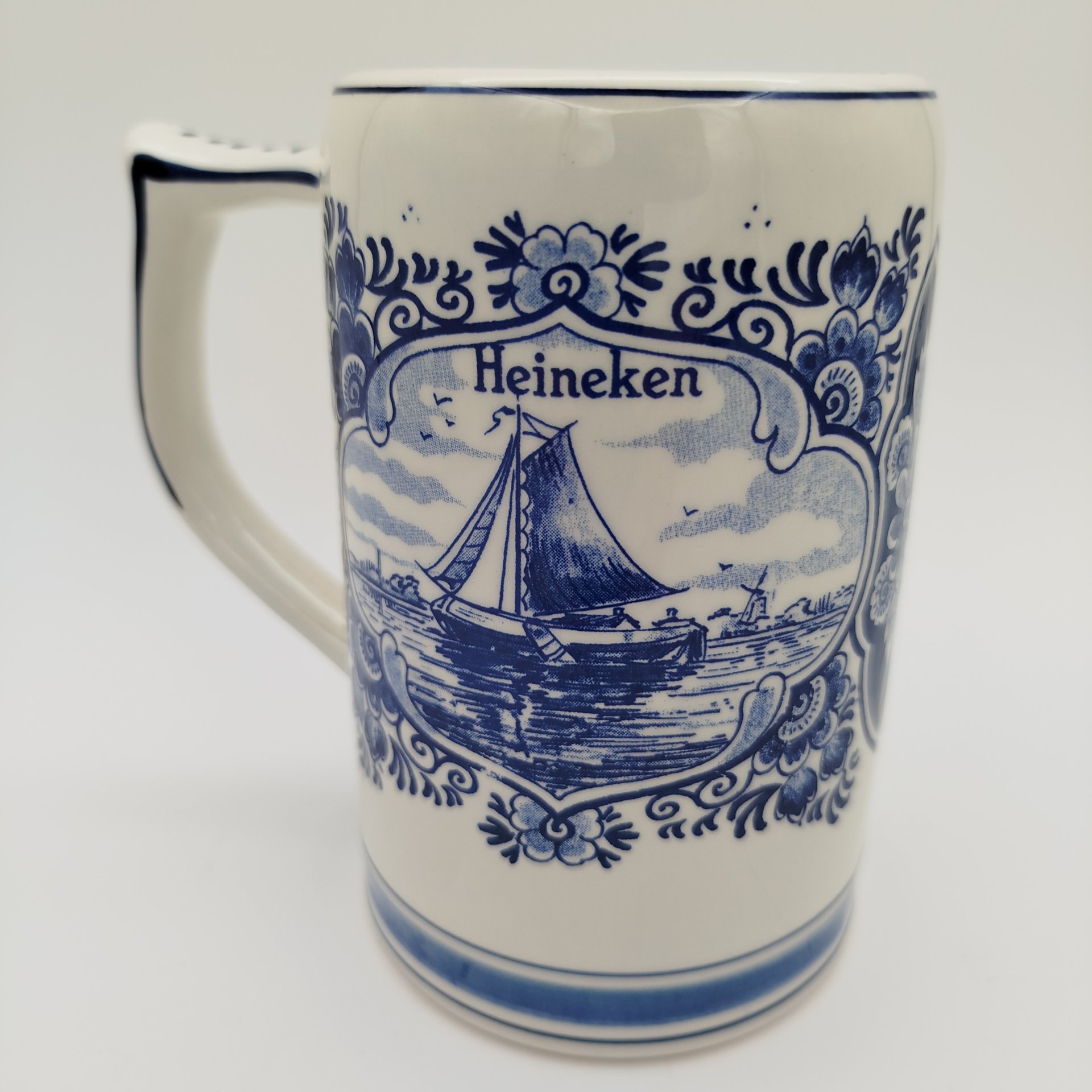 Пивная кружка "Heineken" с голландскими пейзажами в медальонах, Delfts Blauw