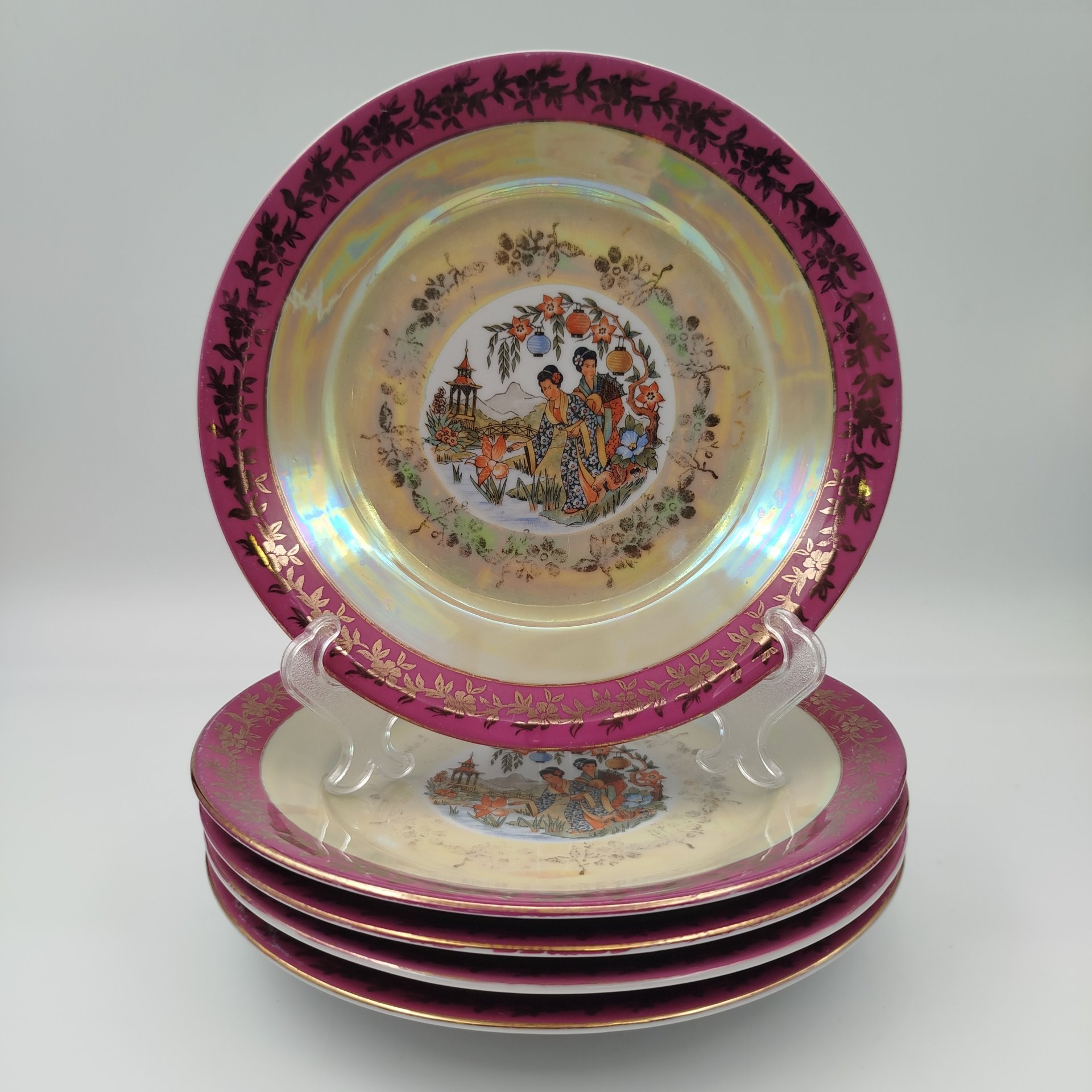 Набор десертных тарелок из сервиза "Гейша" на 5 персон, фарфор, люстр, деколь, золочение, Spezial Eisenberg Porzellan (SEP), ГДР, 1960-1980 гг.