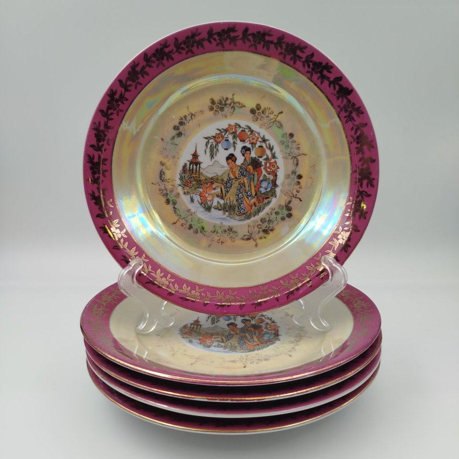 Набор десертных тарелок из сервиза "Гейша" на 5 персон, фарфор, люстр, деколь, золочение, Spezial Eisenberg Porzellan (SEP), ГДР, 1960-1980 гг.