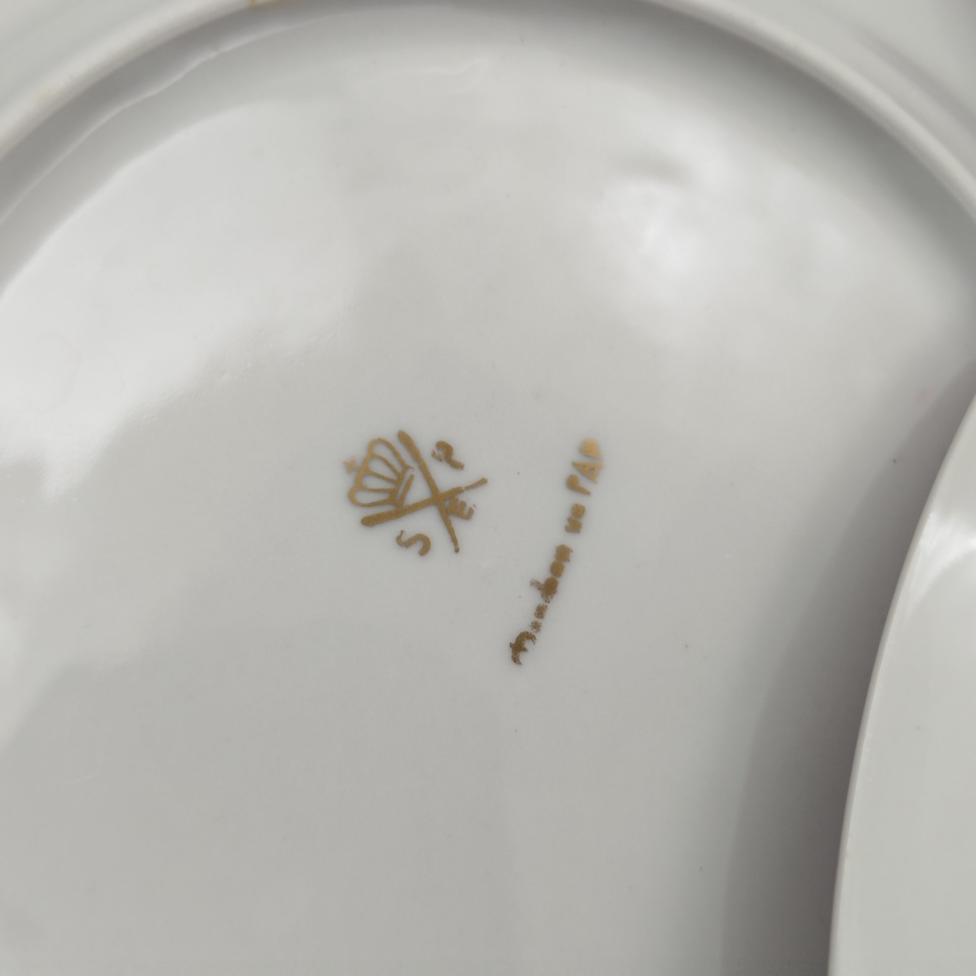 Набор десертных тарелок из сервиза "Гейша" на 5 персон, фарфор, люстр, деколь, золочение, Spezial Eisenberg Porzellan (SEP), ГДР, 1960-1980 гг.