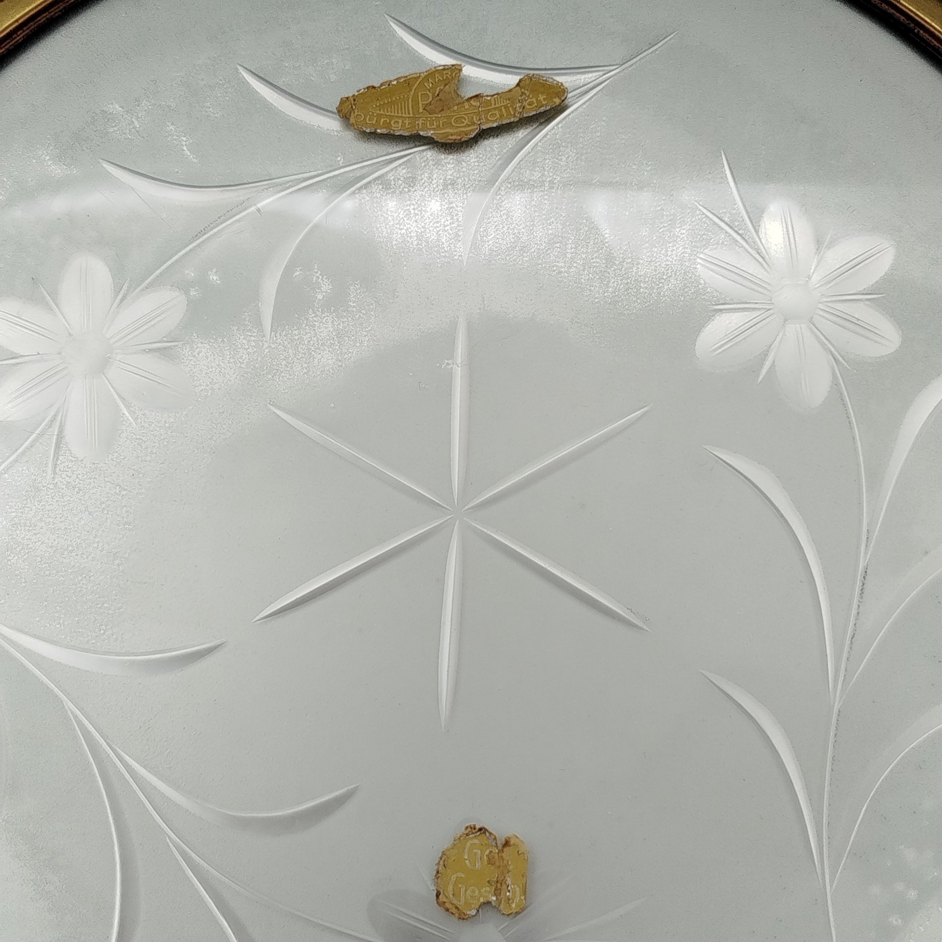 Блюдо сервировочное (подставка), вращающееся, для подачи закусок (сыра), стекло, матирование, металлическая основа, Европа, 1960-1980 гг.