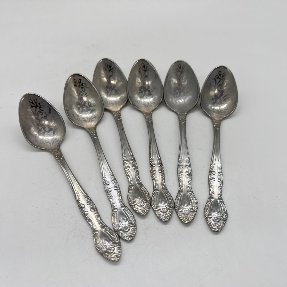 Набор из 6-ти чайных ложек, украшенных флоральным декором, нержавеющая сталь, Павловский завод художественных металлоизделий им. С.М. Кирова