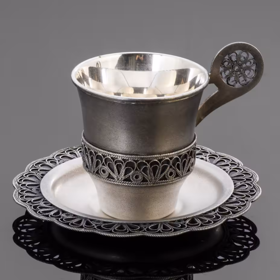 Кофейная пара украшенная сканным декором, Мстерская художественная фабрика  «Ювелир»